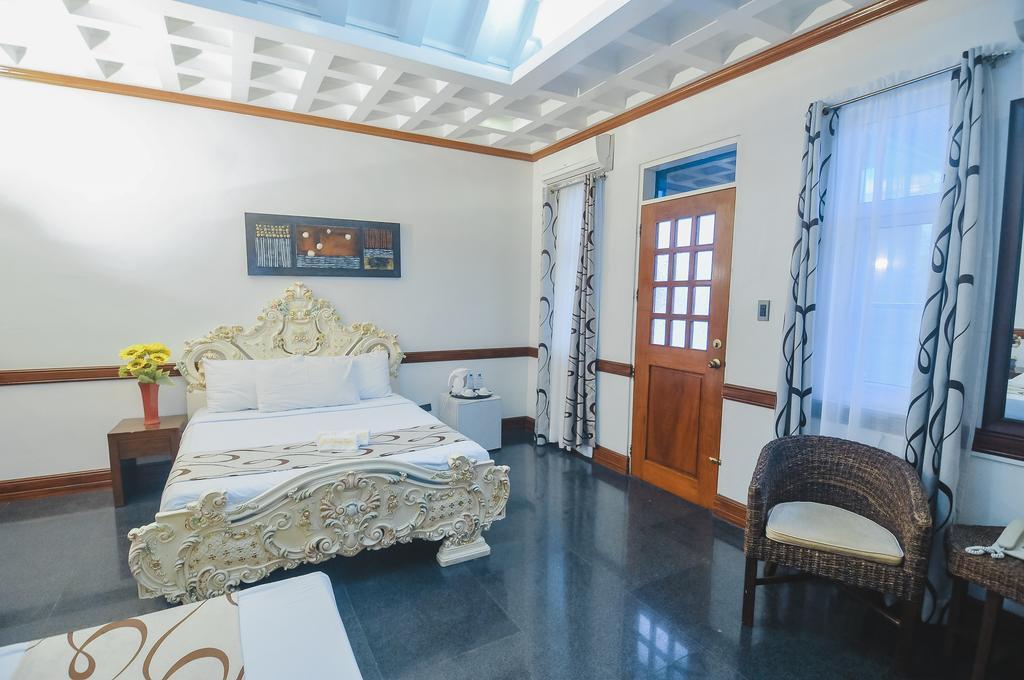 Villa Jhoana Resort Angono Exterior photo