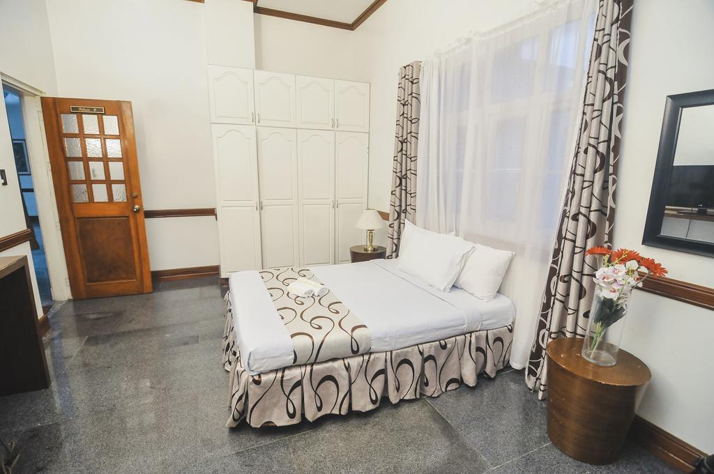 Villa Jhoana Resort Angono Exterior photo