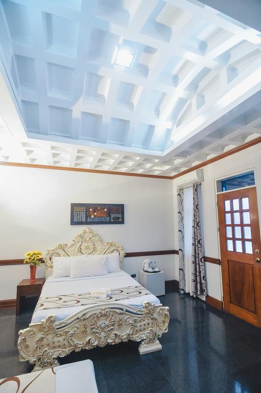 Villa Jhoana Resort Angono Exterior photo