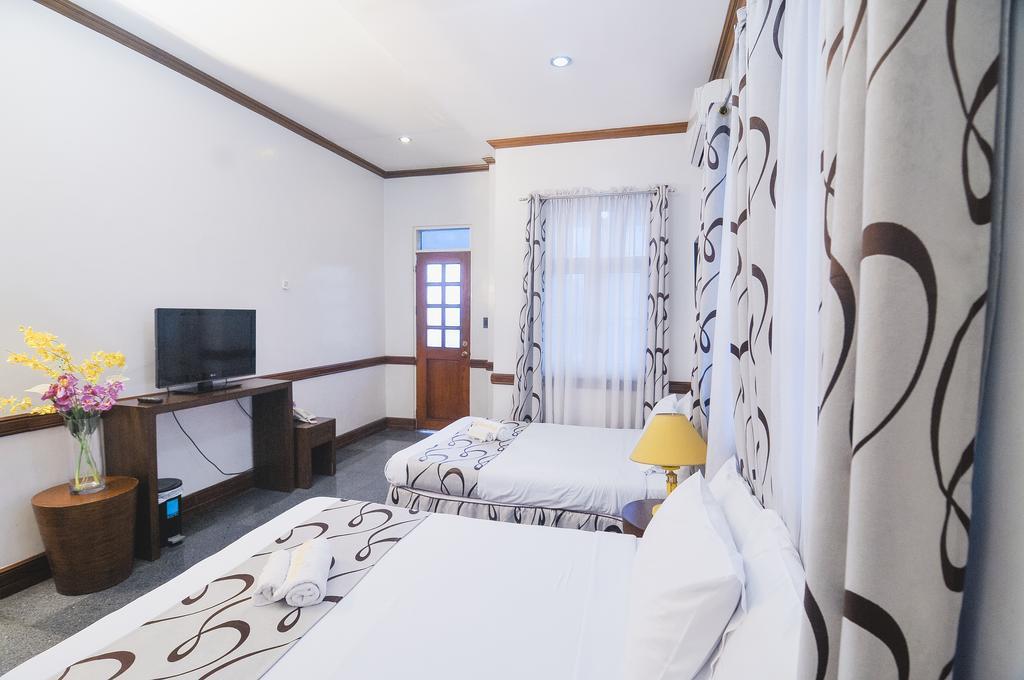 Villa Jhoana Resort Angono Exterior photo
