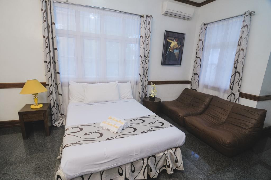 Villa Jhoana Resort Angono Exterior photo
