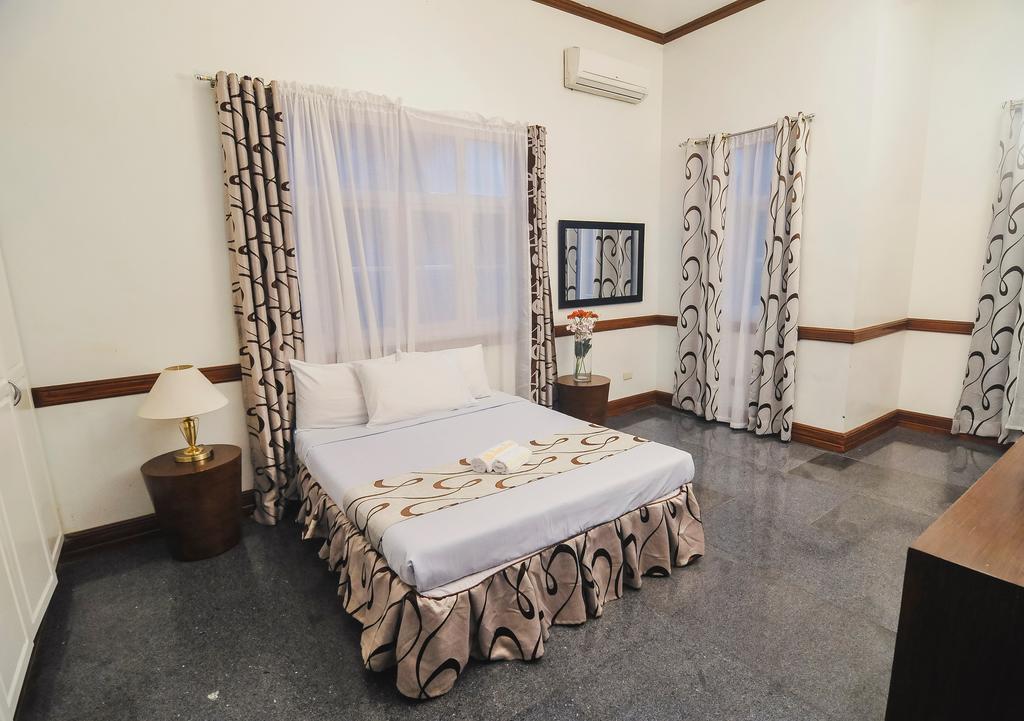 Villa Jhoana Resort Angono Exterior photo