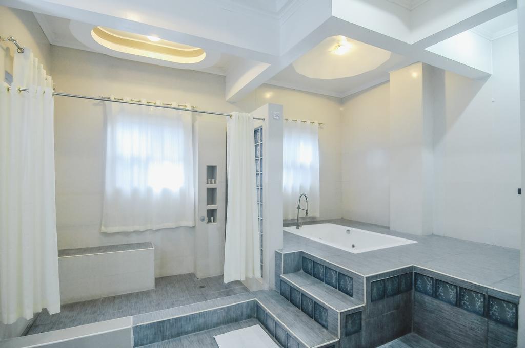 Villa Jhoana Resort Angono Exterior photo